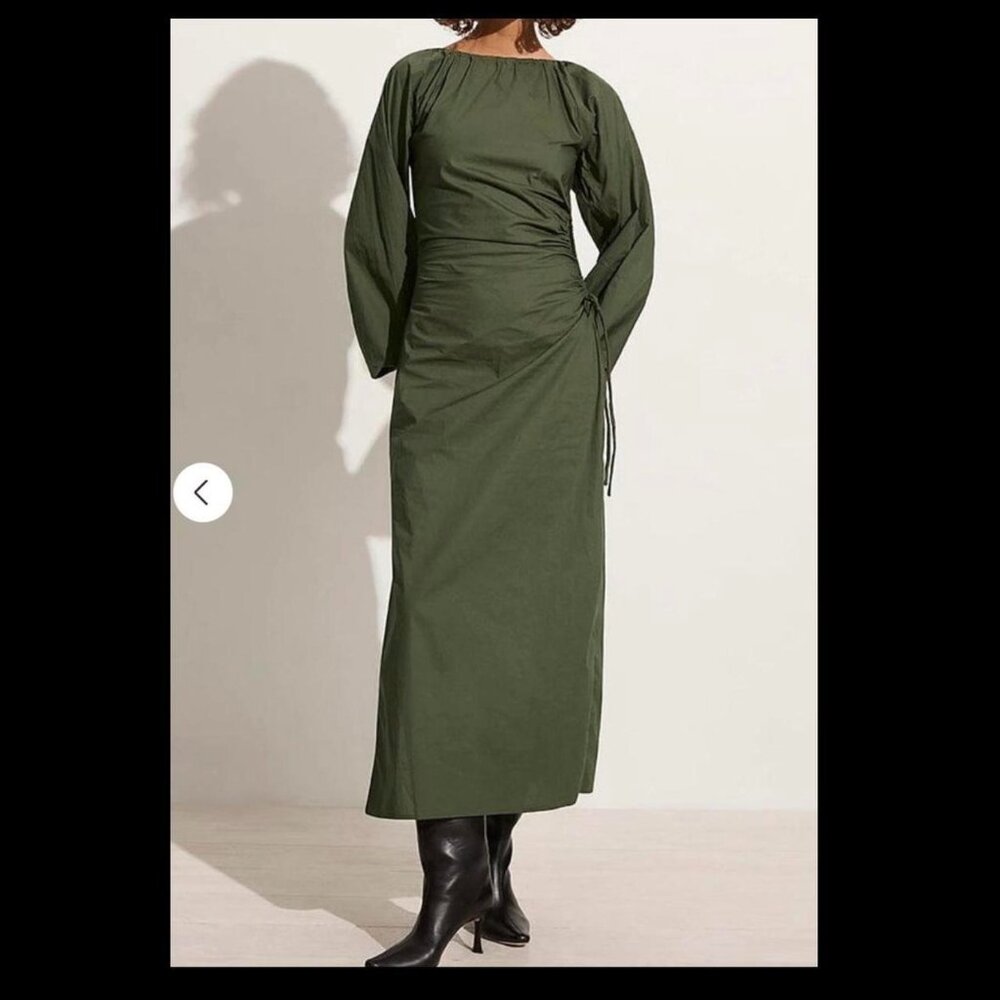 Midi dress in Pine Green - Faithfull The Brand